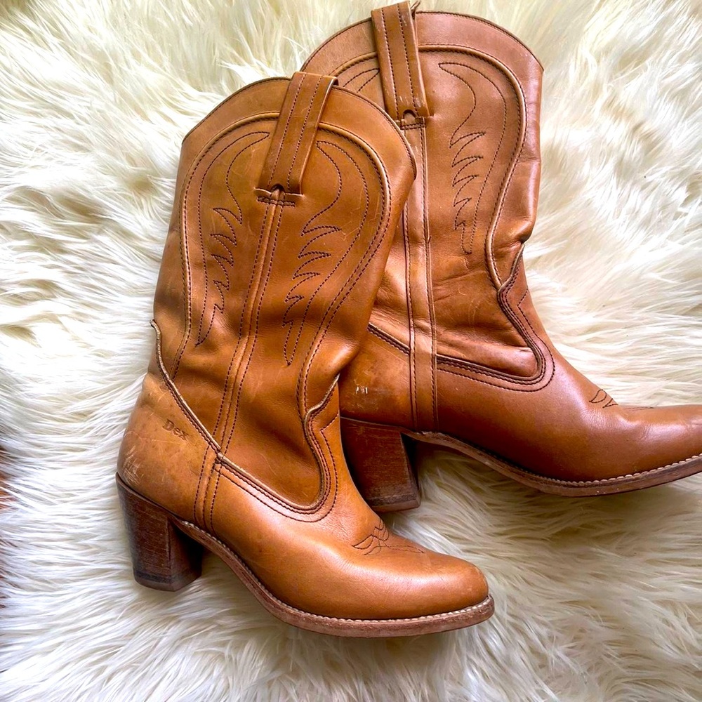 Dex Vintage cowgirl boots